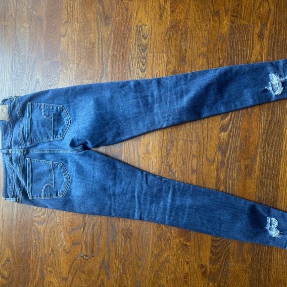 American Eagle Outfitters Dark Blue Distressed Skinny Jeans - Picture 4 of 6